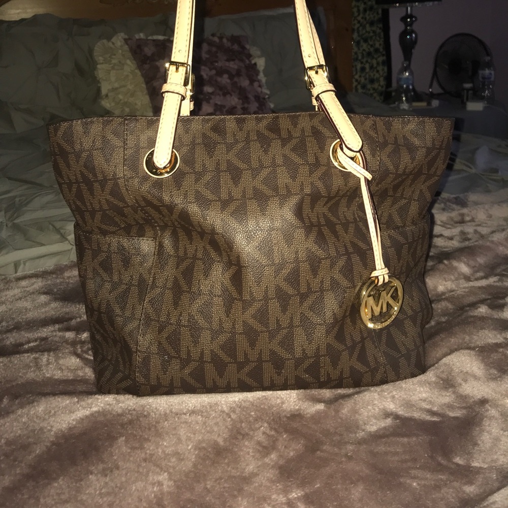 Michael Kors Tote.